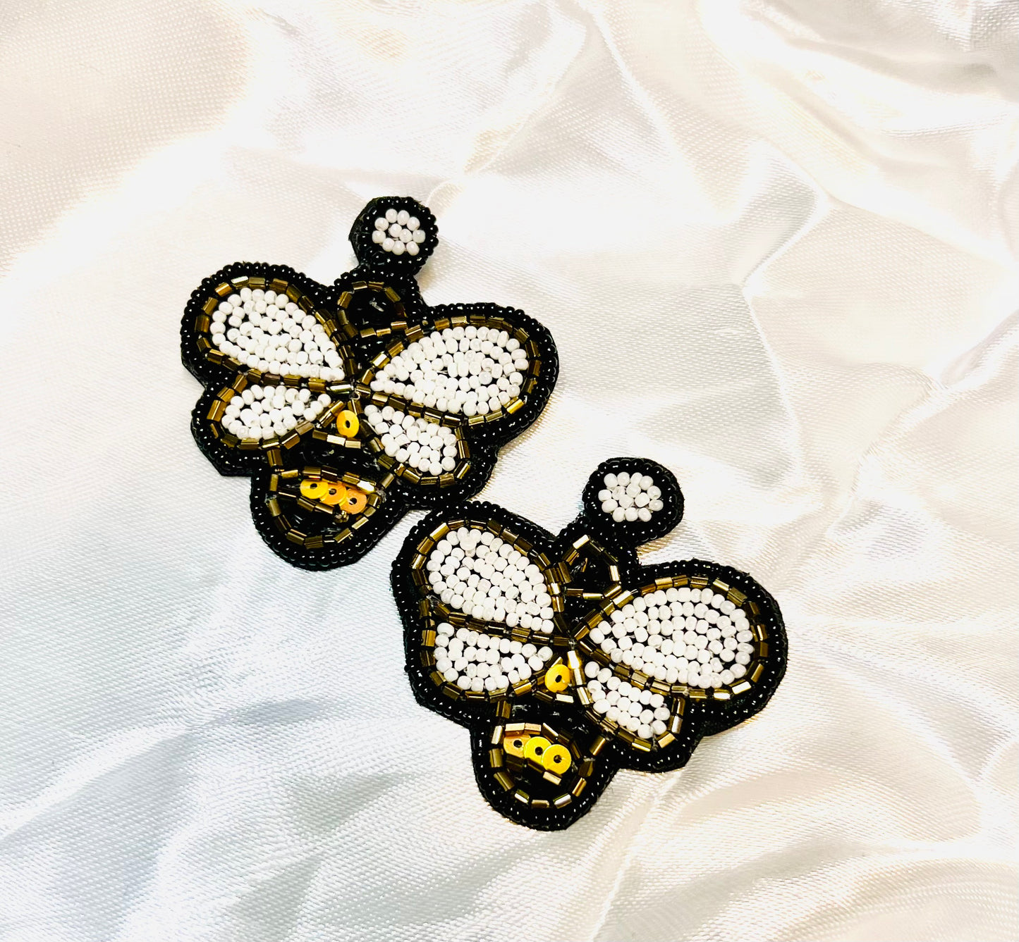 Bee 🐝