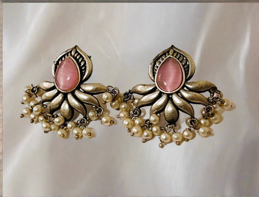 Pastel pink with pearl