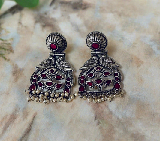Red vintage style peacock🦚 earrings