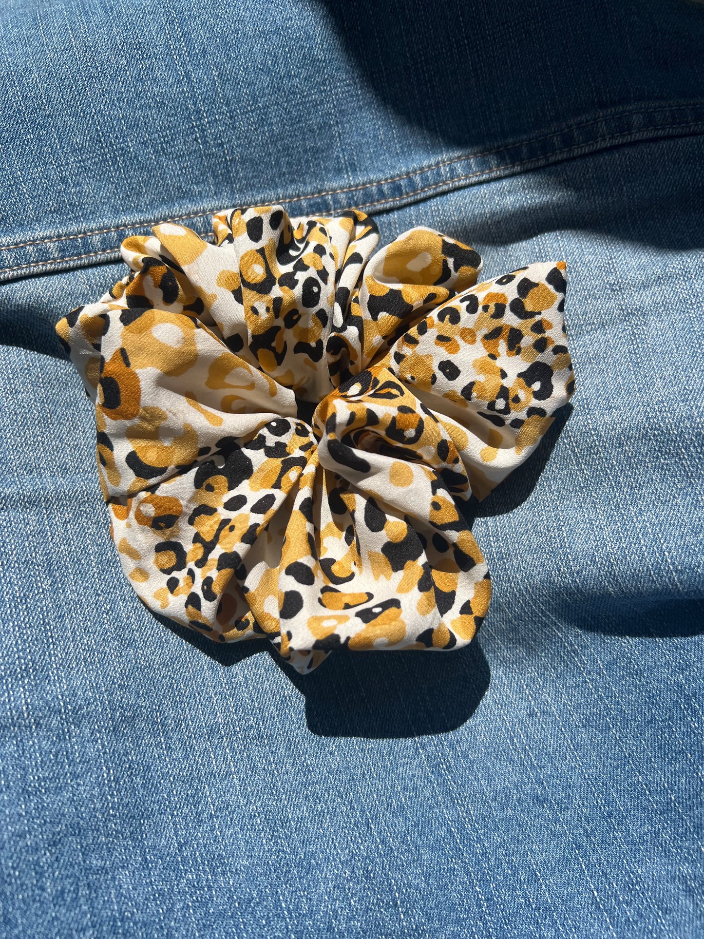 Leopard yellow