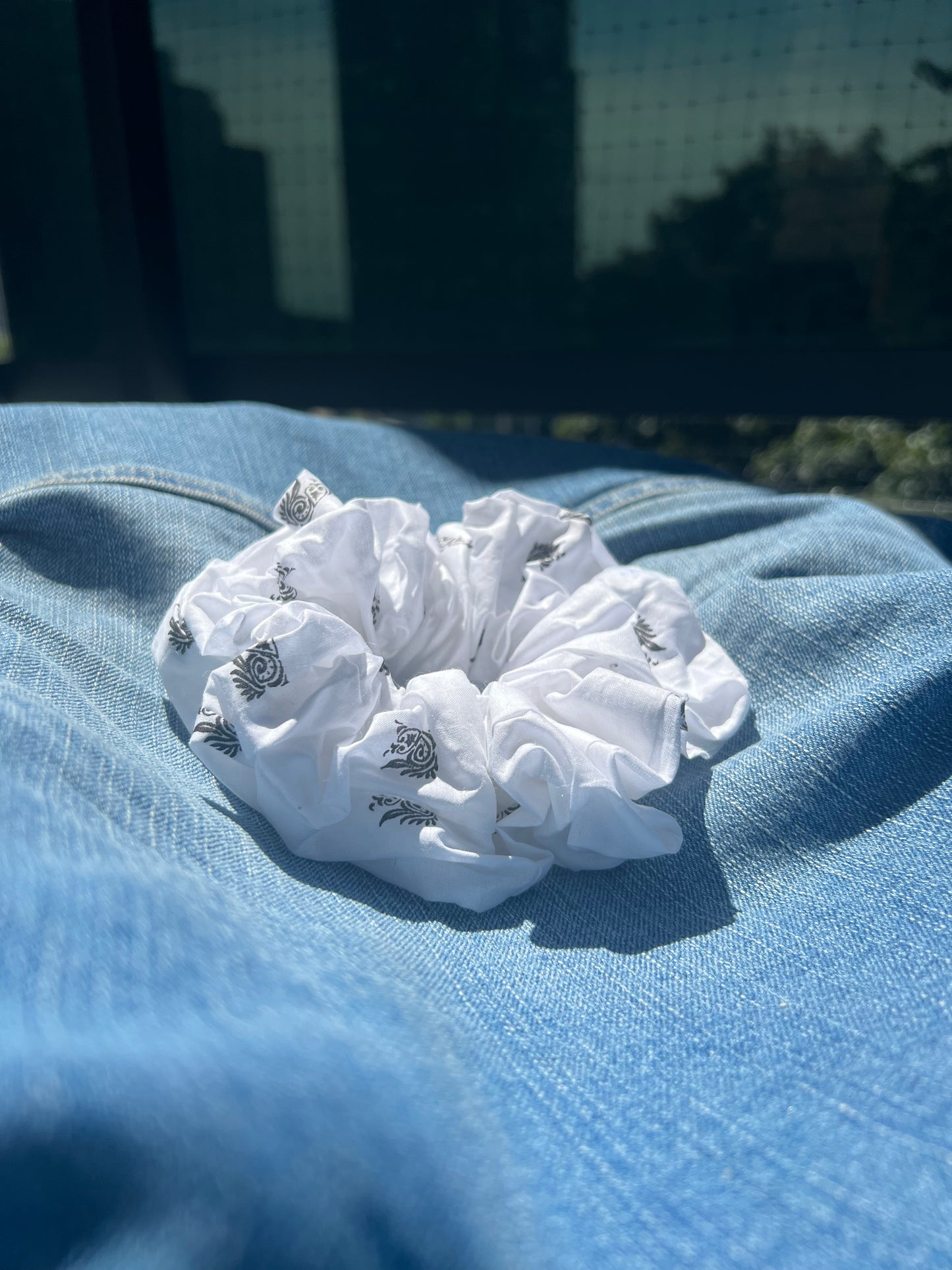 Bridal scrunchies